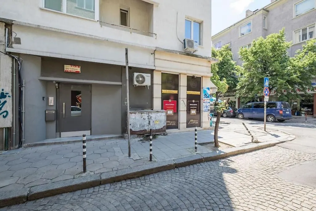 Very Central & Aristocratic 2 Bedroom Apartment With Air Conditioning Sofia 0*,